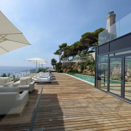 Prestigious Ultra Contemporary Apartman *